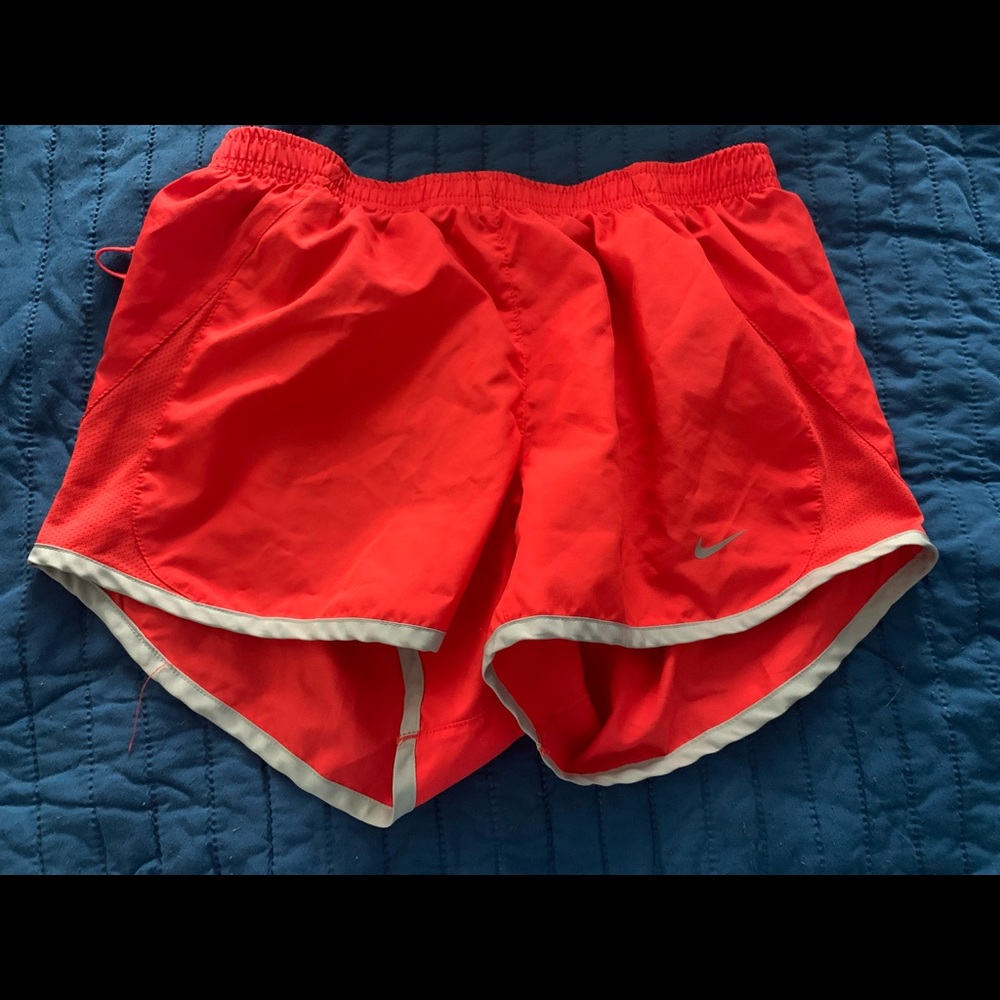 Women’s Nike shorts size xs